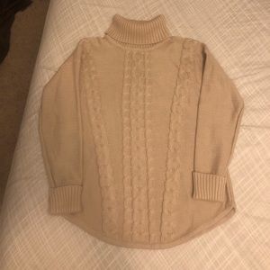 LL Bean Cable Knot Turtleneck. Like NEW